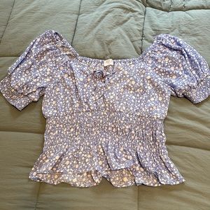 SUMMERY purple blouse